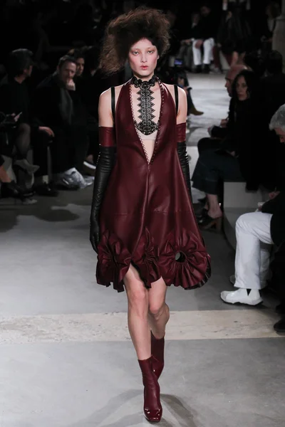 Look 20